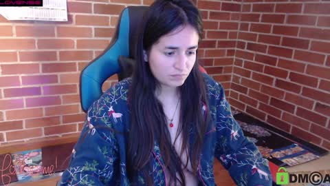 Snapshot of princesa_leia_zathur chatting on January 2025 03:22:01 PM Leia online show from January 2025 03:22:01 PM