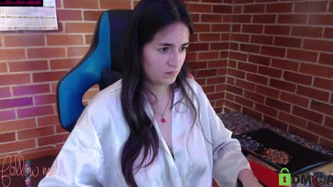 Snapshot of princesa_leia_zathur chatting on January 2025 03:41:01 PM Leia online show from January 2025 03:41:01 PM