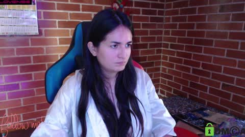 Snapshot of princesa_leia_zathur chatting on February 2025 04:41:02 PM Leia online show from February 2025 04:41:02 PM
