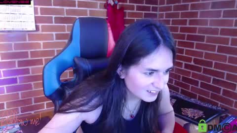 Snapshot of princesa_leia_zathur chatting on February 2025 02:16:01 PM Leia online show from February 2025 02:16:01 PM