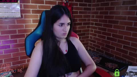 Snapshot of princesa_leia_zathur chatting on February 2025 05:19:02 PM Leia online show from February 2025 05:19:02 PM