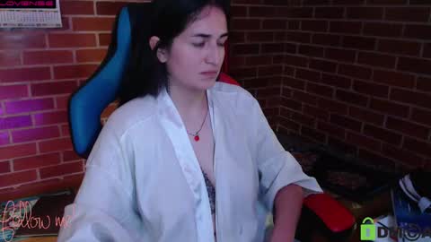 Snapshot of princesa_leia_zathur chatting on February 2025 01:30:02 PM Leia online show from February 2025 01:30:02 PM