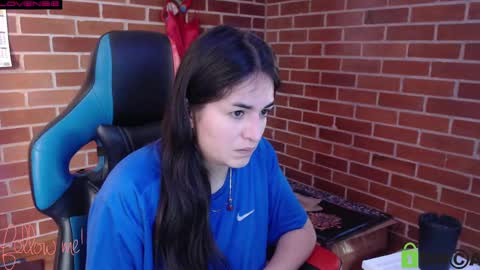 Snapshot of princesa_leia_zathur chatting on February 2025 12:57:02 PM Leia online show from February 2025 12:57:02 PM