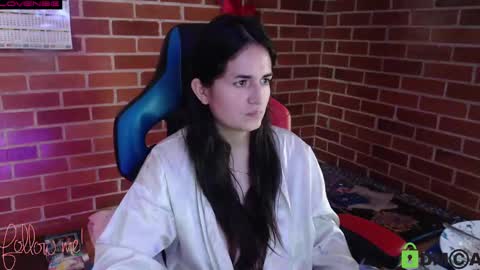 Snapshot of princesa_leia_zathur chatting on February 2025 06:56:02 PM Leia online show from February 2025 06:56:02 PM