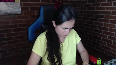 Snapshot of princesa_leia_zathur chatting on September 2025 07:30:02 AM Leia online show from September 2025 07:30:02 AM