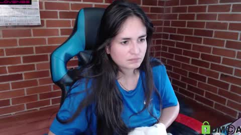 Snapshot of princesa_leia_zathur chatting on September 2025 08:21:01 PM Leia online show from September 2025 08:21:01 PM