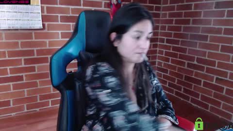 Snapshot of princesa_leia_zathur chatting on September 2025 02:07:01 PM Leia online show from September 2025 02:07:01 PM