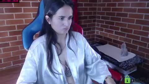 Snapshot of princesa_leia_zathur chatting on July 2026 03:03:02 PM Leia online show from July 2026 03:03:02 PM