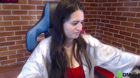 Snapshot of princesa_leia_zathur chatting on July 2026 03:04:02 PM Leia online show from July 2026 03:04:02 PM