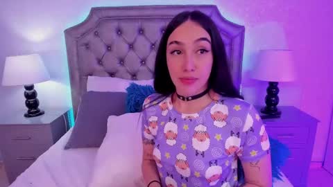 Snapshot of princesagabby chatting on January 2025 03:45:01 PM princesagabby online show from January 2025 03:45:01 PM