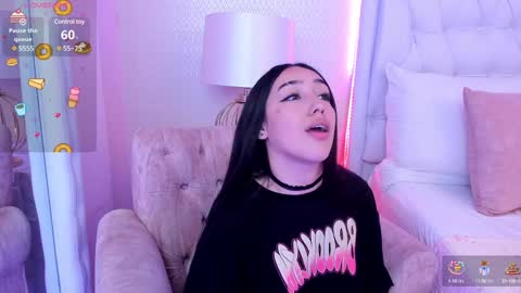 Snapshot of princesagabby chatting on January 2025 10:45:02 PM princesagabby online show from January 2025 10:45:02 PM