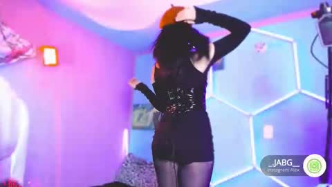 Snapshot of princesita_valija chatting on October 2025 01:09:01 AM Beth online show from October 2025 01:09:01 AM