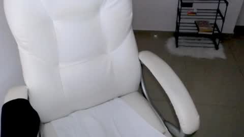 valery dollx online show from December 2024 03:39:01 AM