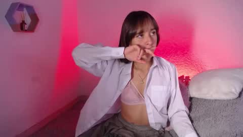 Snapshot of princess_emily69 chatting on September 2025 04:54:02 PM Emily online show from September 2025 04:54:02 PM