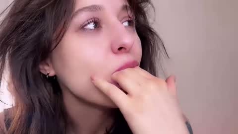 Kristina online show from December 2024 02:33:01 PM