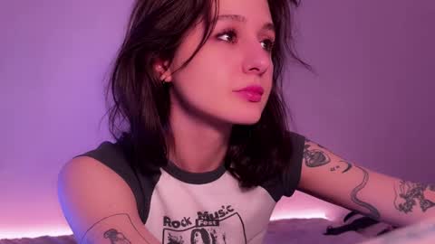 Kristina online show from December 2024 04:35:02 PM