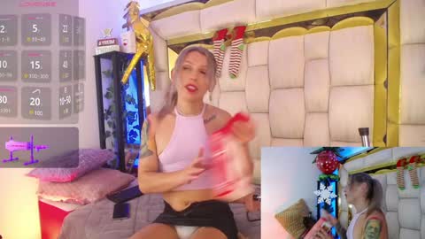 Snapshot of princess_helena_ chatting on December 2024 03:44:02 AM princess helena online show from December 2024 03:44:02 AM