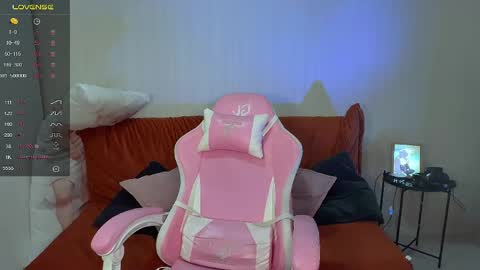 Snapshot of princess_linlin chatting on May 2026 01:14:01 AM Lina online show from May 2026 01:14:01 AM