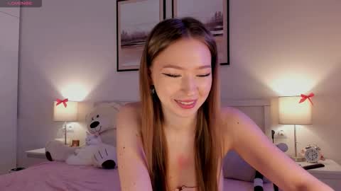 Princess Diana online show from December 2025 06:27:02 PM