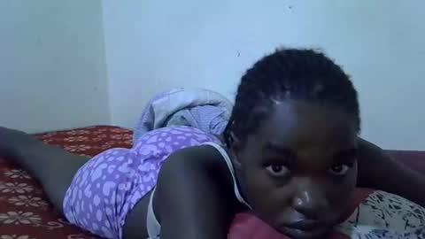 Snapshot of princess_scovia chatting on May 2026 07:47:01 AM princess_scovia online show from May 2026 07:47:01 AM