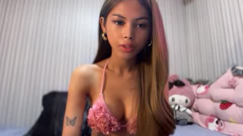 Estela online show from October 2025 02:09:01 AM