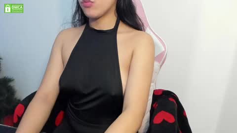 Snapshot of princesse_katey chatting on January 2025 02:58:02 PM miss me check out my YT online show from January 2025 02:58:02 PM