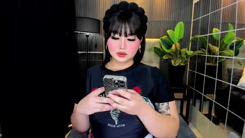 Astrid Ley online show from February 2025 01:21:02 PM