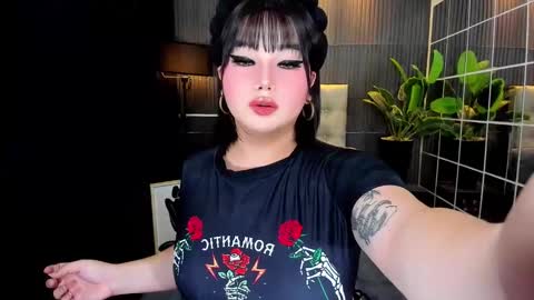 Astrid Ley online show from March 2025 05:17:02 PM