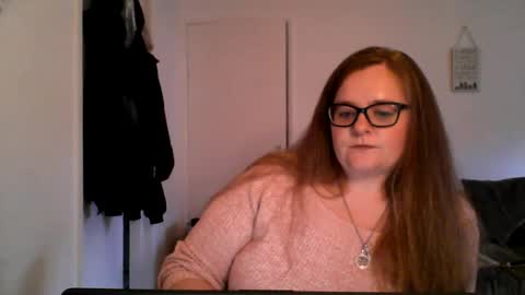 princessjennileigh online show from September 2025 04:40:01 PM