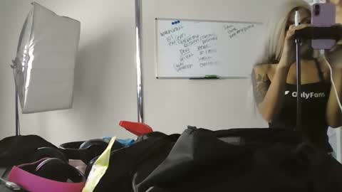 princesskimami online show from October 2025 11:05:01 PM