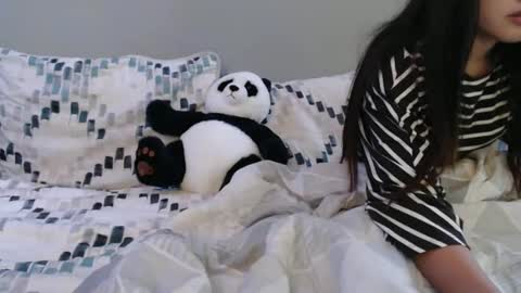 princessleenhu online show from April 2026 01:53:01 AM