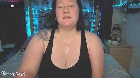 Snapshot of princesslux18 chatting on April 2026 08:57:02 PM Lux Alot Luxi online show from April 2026 08:57:02 PM