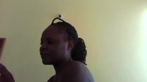 phelly online show from February 2025 01:00:02 PM