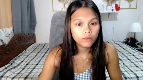 Snapshot of princessrynn chatting on June 2026 11:42:02 AM princessrynn online show from June 2026 11:42:02 AM