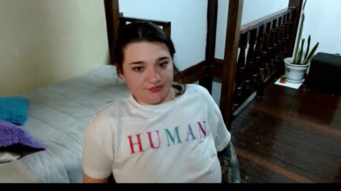 prismm_ online show from September 2025 06:19:02 AM