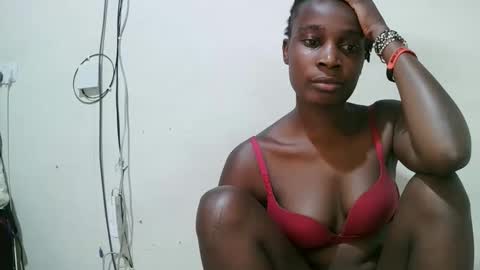 pritty_amber online show from March 2026 02:18:01 PM