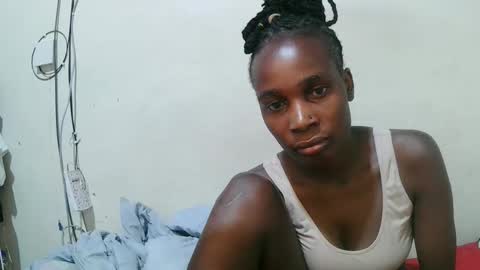 pritty_amber online show from April 2026 07:55:01 PM