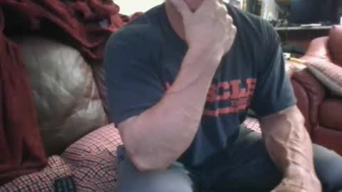 MUSCLEGOD online show from March 2026 07:37:01 PM