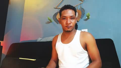 Grande y Gruesa online show from June 2026 04:09:01 PM