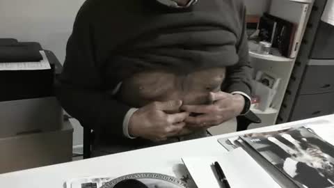 Snapshot of proplan chatting on February 2025 05:58:02 PM mature hairy guy online show from February 2025 05:58:02 PM