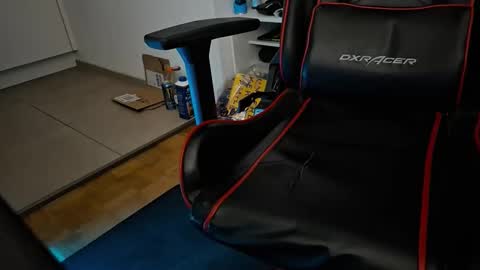 pryli27 online show from April 2026 02:12:02 AM