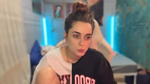 Queen of Pain online show from March 2026 01:23:02 AM