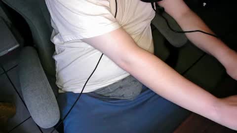 your mysterious man online show from April 2026 10:36:02 PM