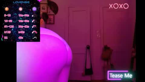 Snapshot of publicuniversalfwb chatting on November 2025 12:42:02 AM publicuniversalfwb online show from November 2025 12:42:02 AM