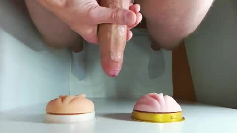 Snapshot of pude90 chatting on September 2025 05:53:02 AM PuDe90 online show from September 2025 05:53:02 AM