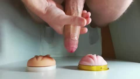 Snapshot of pude90 chatting on September 2025 05:12:01 AM PuDe90 online show from September 2025 05:12:01 AM