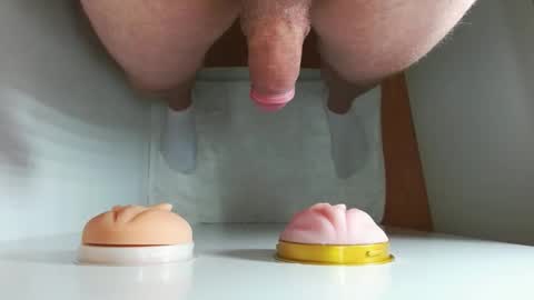 Snapshot of pude90 chatting on November 2025 07:08:02 AM PuDe90 online show from November 2025 07:08:02 AM