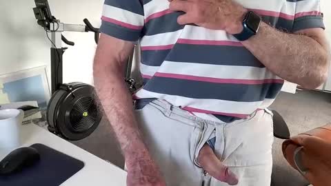 Snapshot of puffiest chatting on December 2024 11:13:02 PM puffiest online show from December 2024 11:13:02 PM