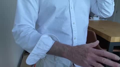 Snapshot of puffiest chatting on January 2025 01:37:02 AM puffiest online show from January 2025 01:37:02 AM