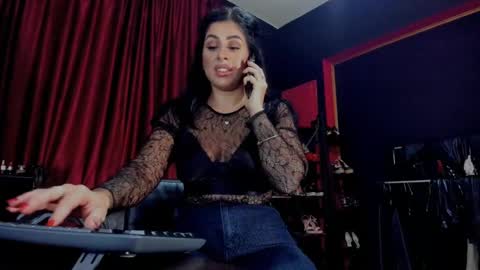 MissPuffyLove online show from December 2024 06:28:01 PM